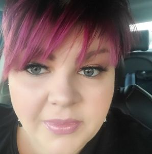 Meet your Posher, Sheena